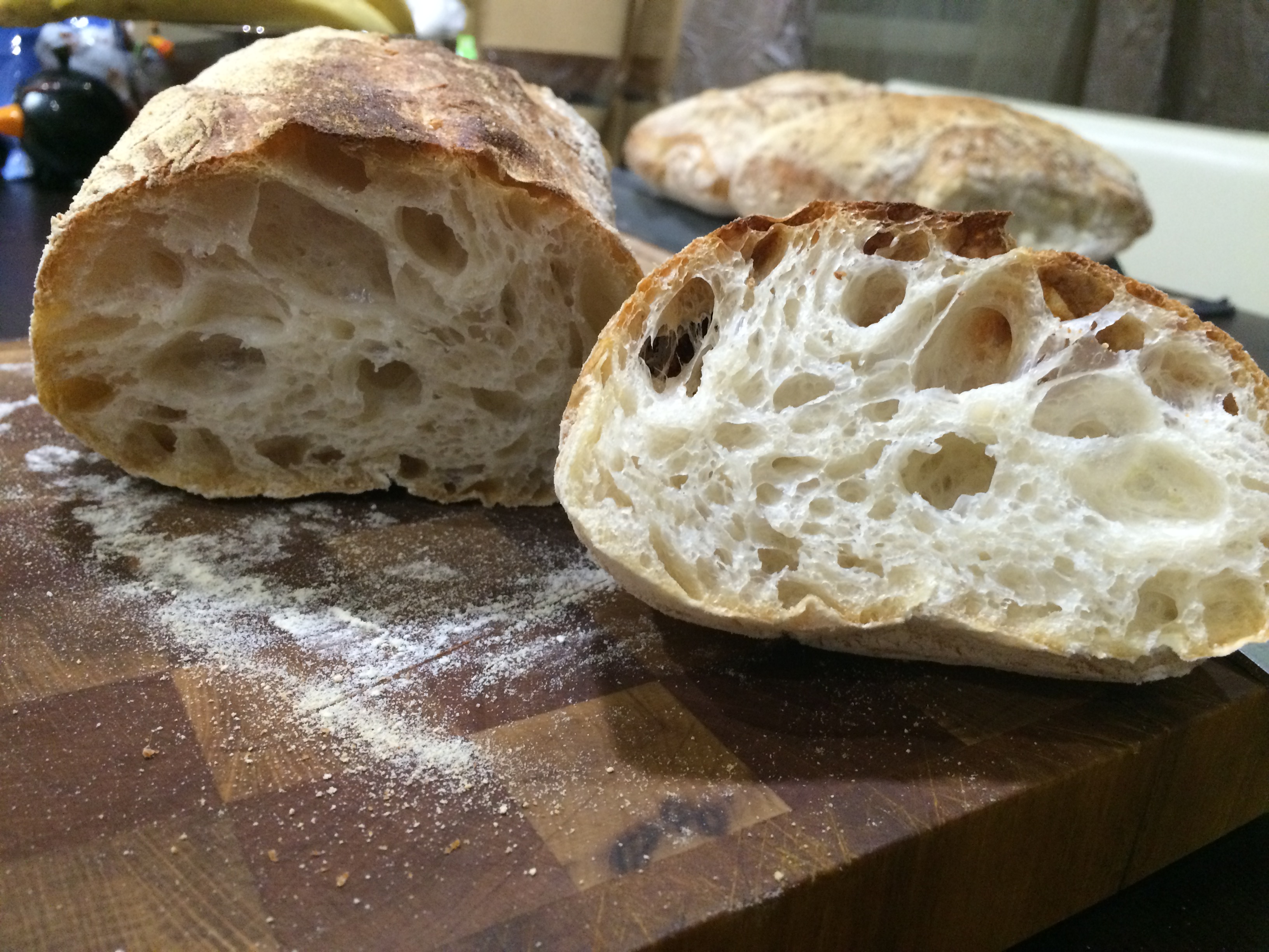 Итальянский хлеб Чиабатта в духовке